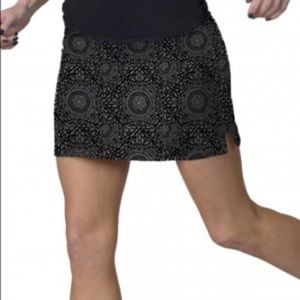 Tranquility By Colorado Clothing Skort Size L.